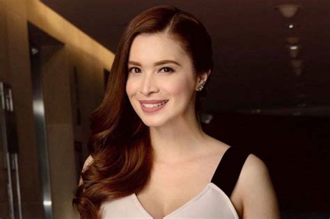 Sunshine Cruz .